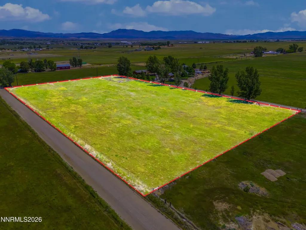 2693 U.s. Highway 395 Minden NV 89423