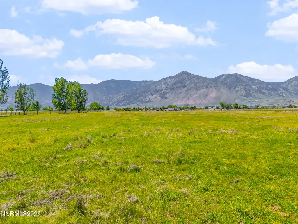 2693 U.s. Highway 395 Minden NV 89423