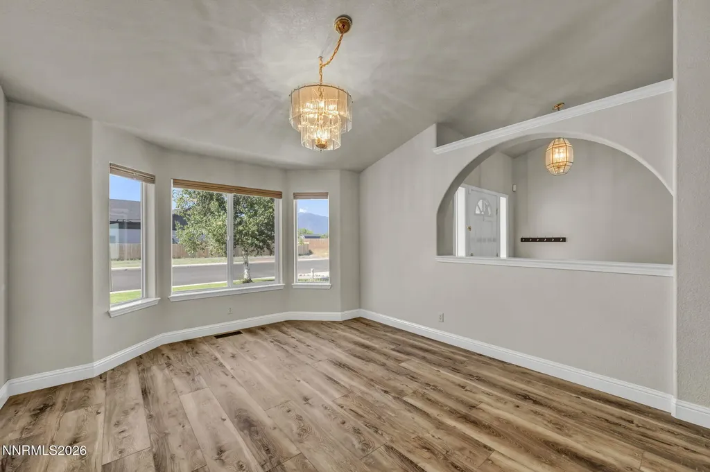 1284 Topaz Gardnerville NV 89460
