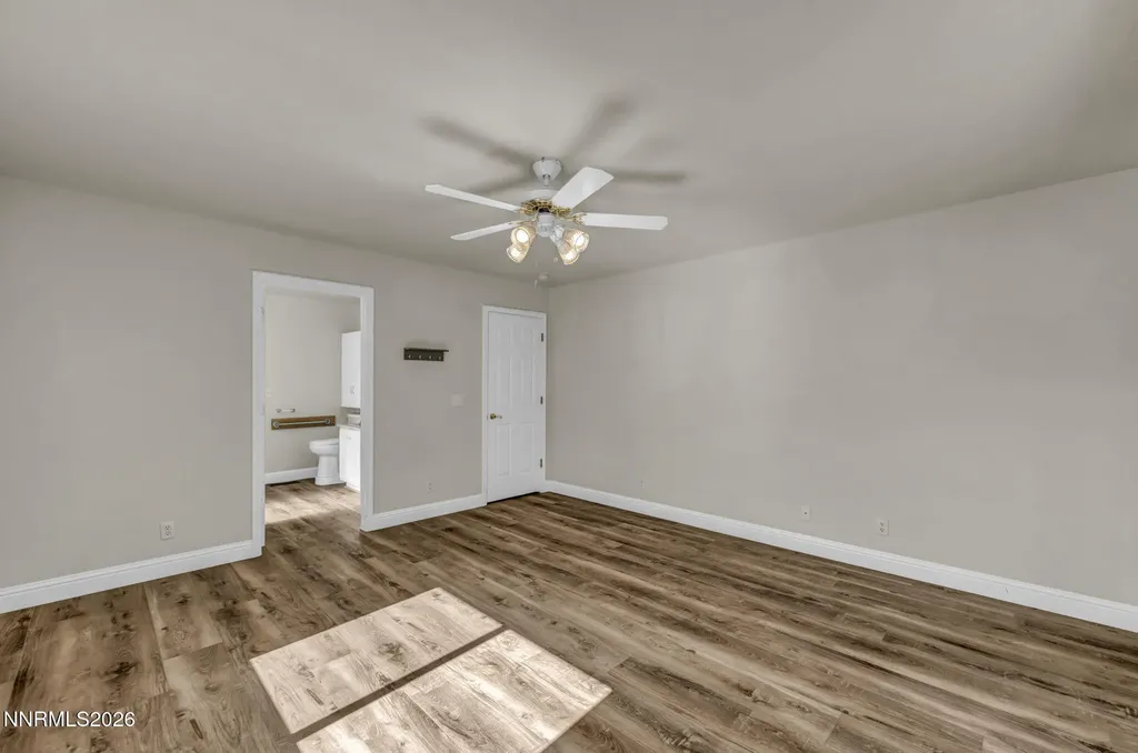 1284 Topaz Gardnerville NV 89460