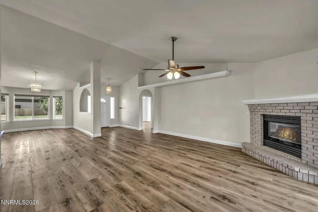 1284 Topaz Gardnerville NV 89460