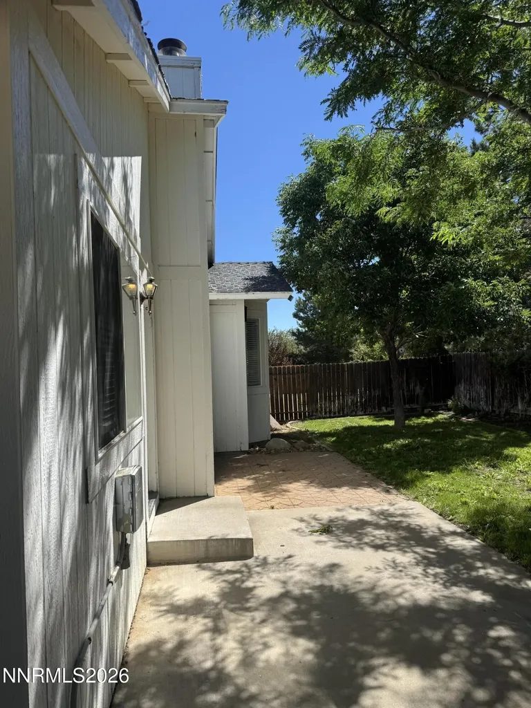 889 Meadow Vista Carson City NV 89705