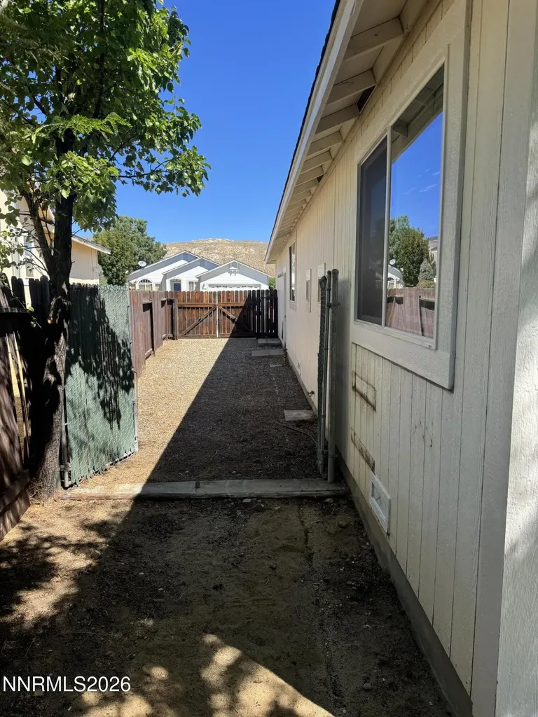 889 Meadow Vista Carson City NV 89705