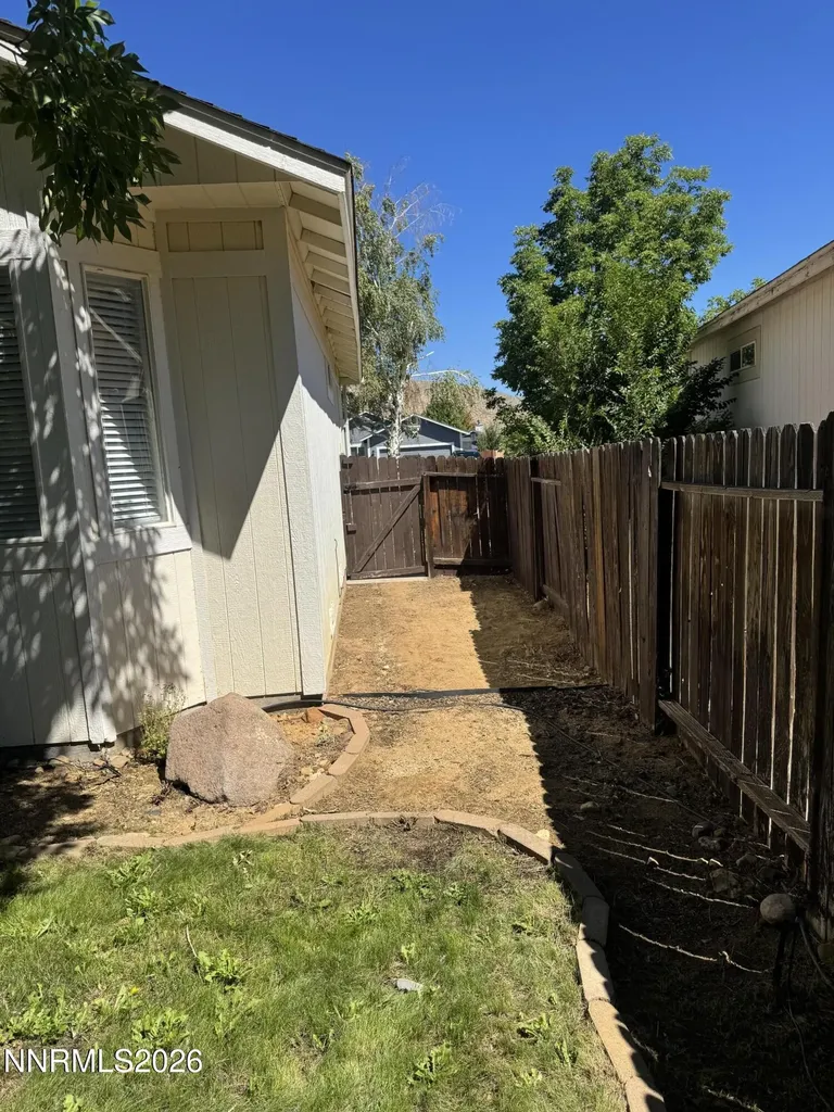 889 Meadow Vista Carson City NV 89705