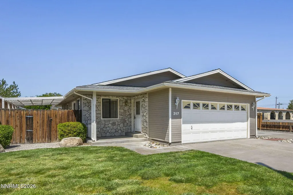 317 West Yerington NV 89447