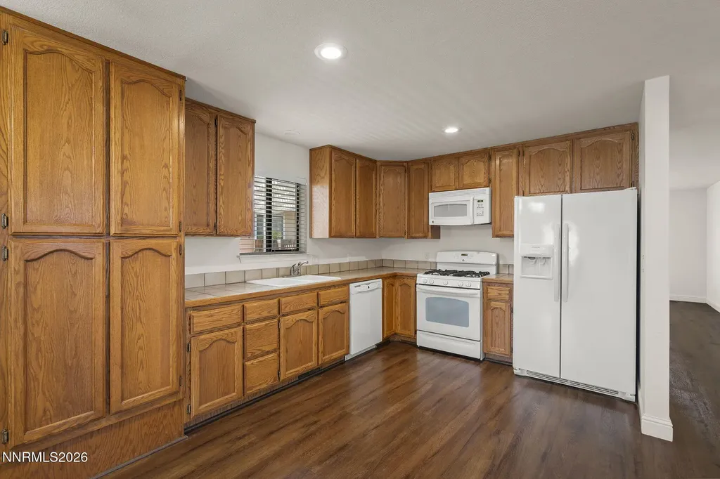 317 West Yerington NV 89447