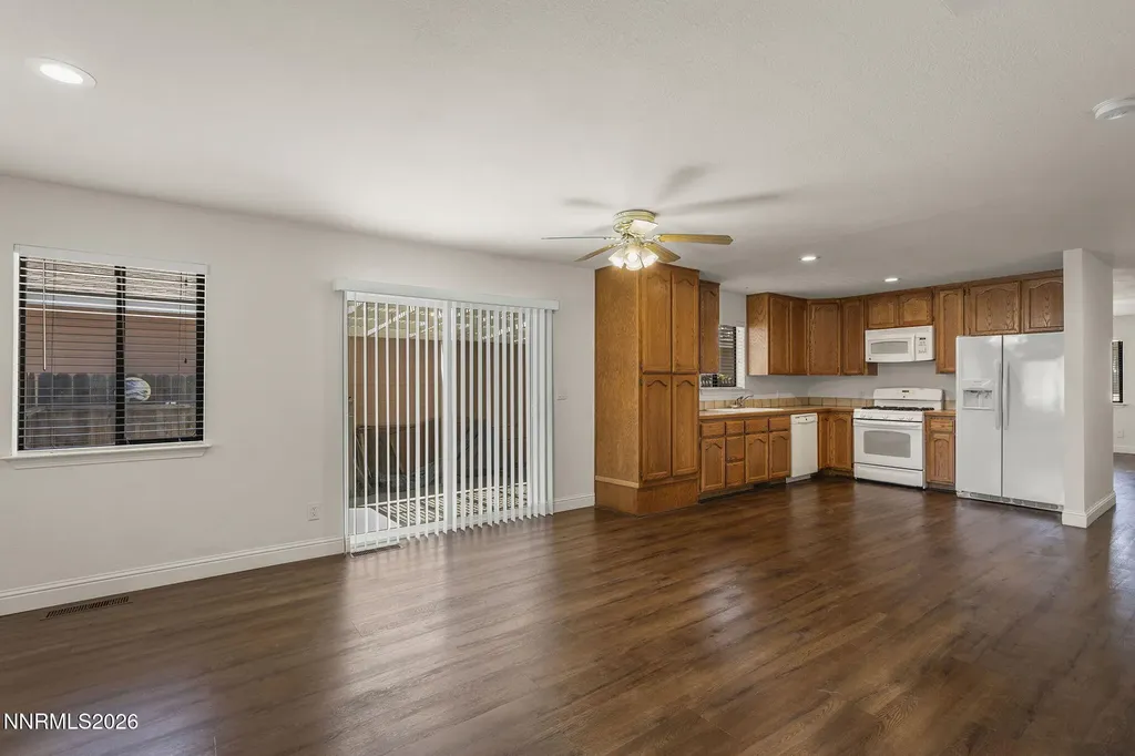 317 West Yerington NV 89447