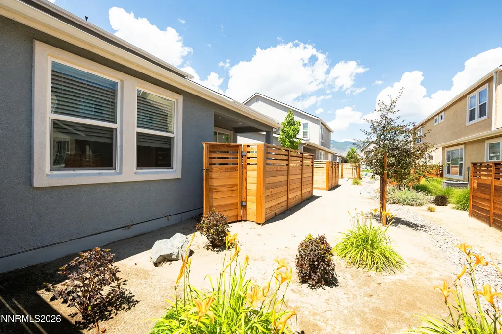 864 Furlong Minden NV 89423