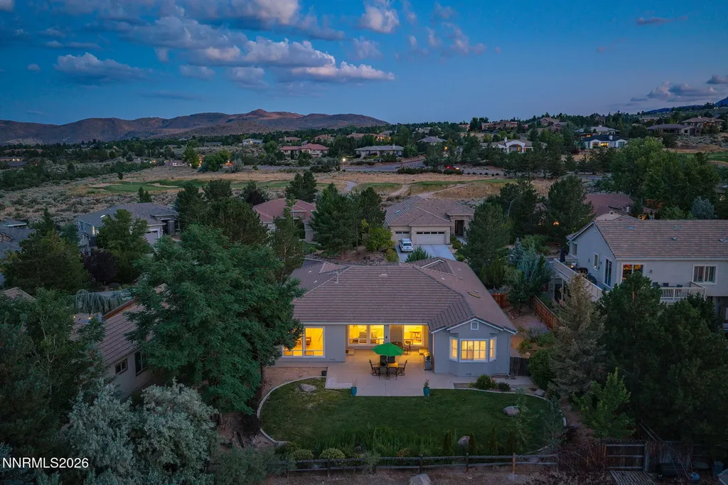 2711 Sun Chaser Reno NV 89511