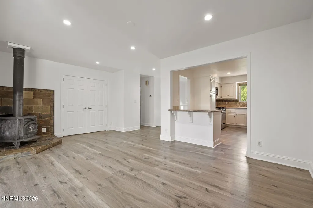 1406 La Loma Carson City NV 89701