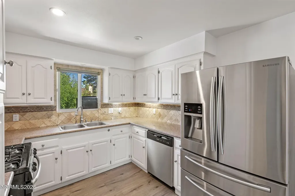 1406 La Loma Carson City NV 89701