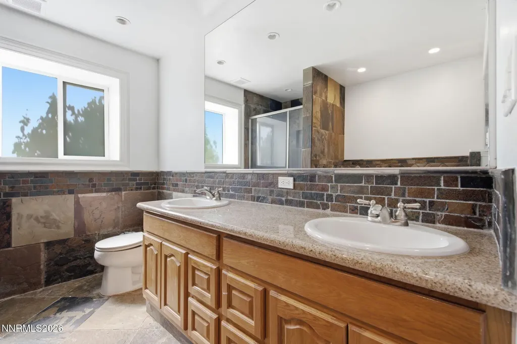 1406 La Loma Carson City NV 89701