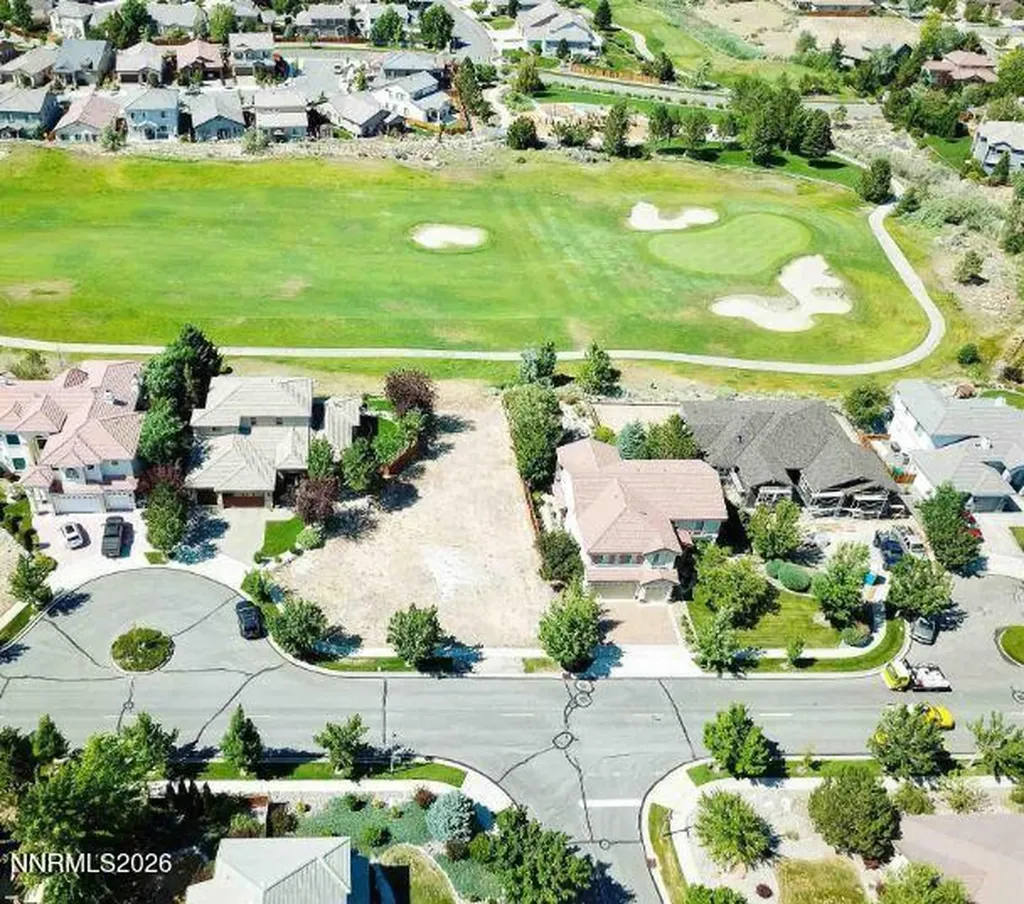 6373 Rey Del Sierra Sparks NV 89436