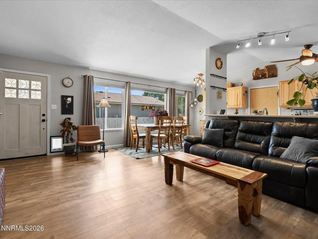 2910 Harding Reno NV 89503