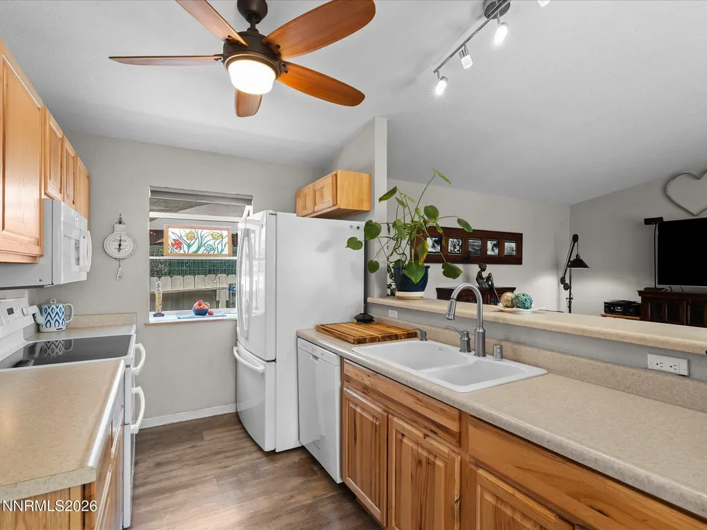 2910 Harding Reno NV 89503