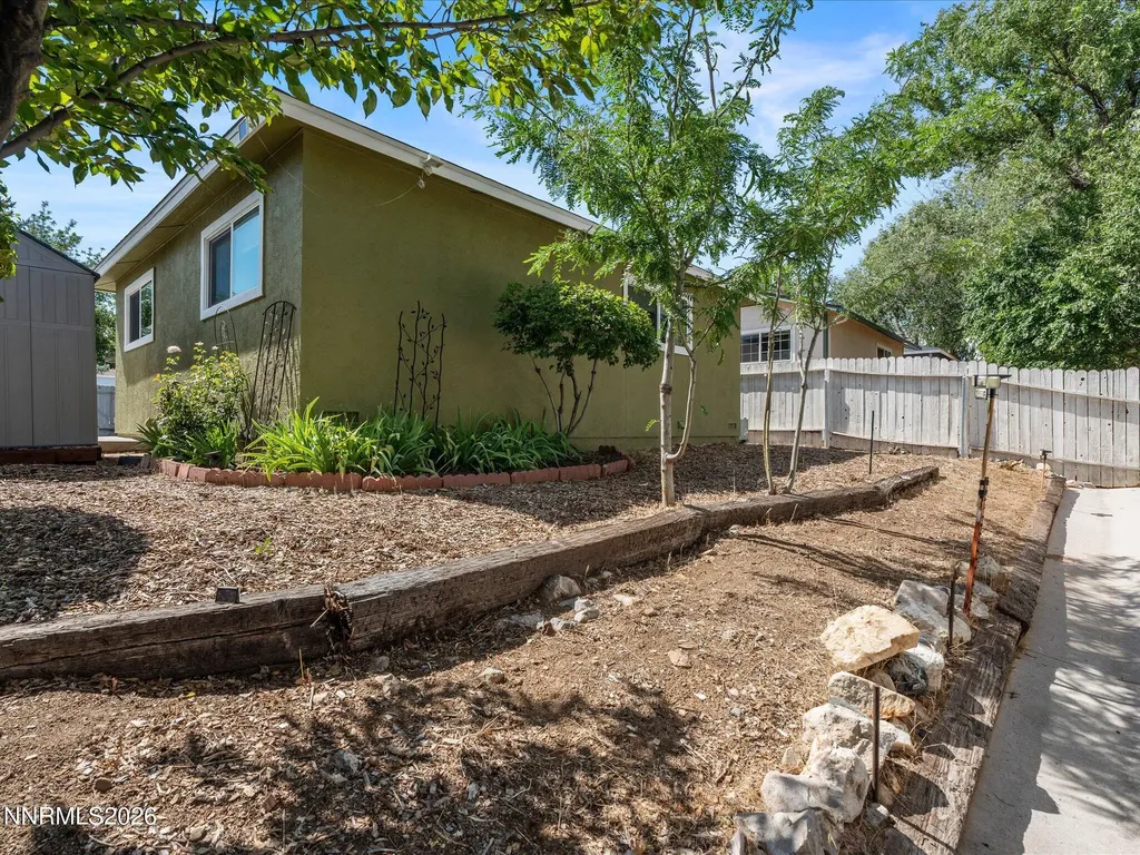 2910 Harding Reno NV 89503