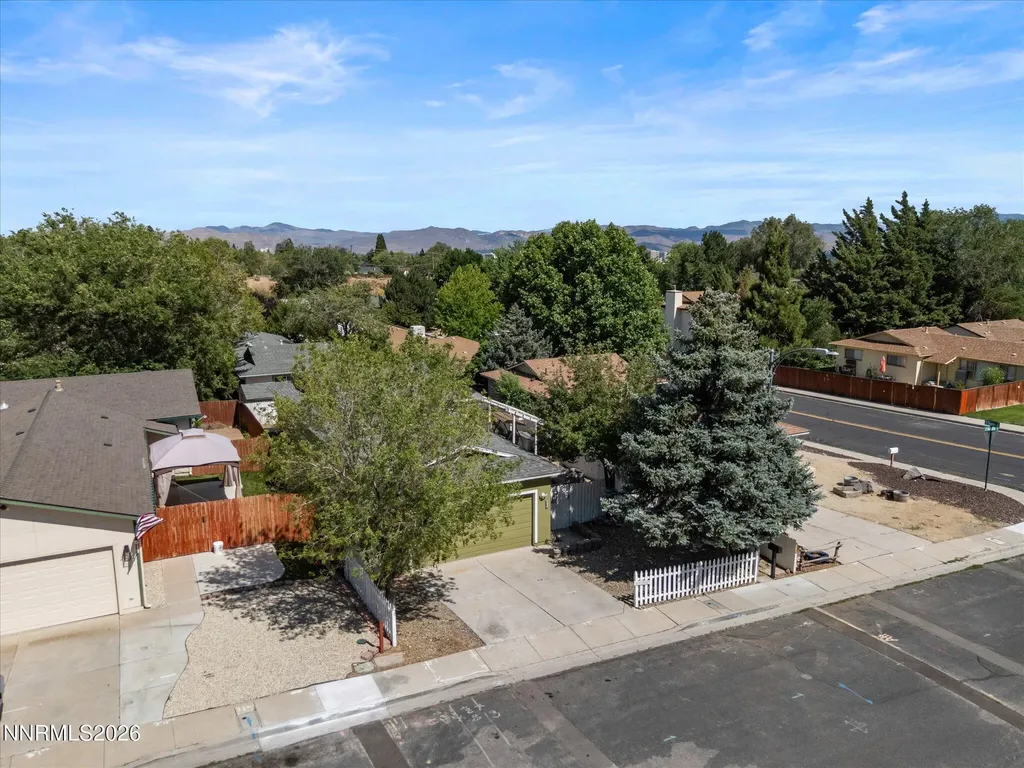 2910 Harding Reno NV 89503