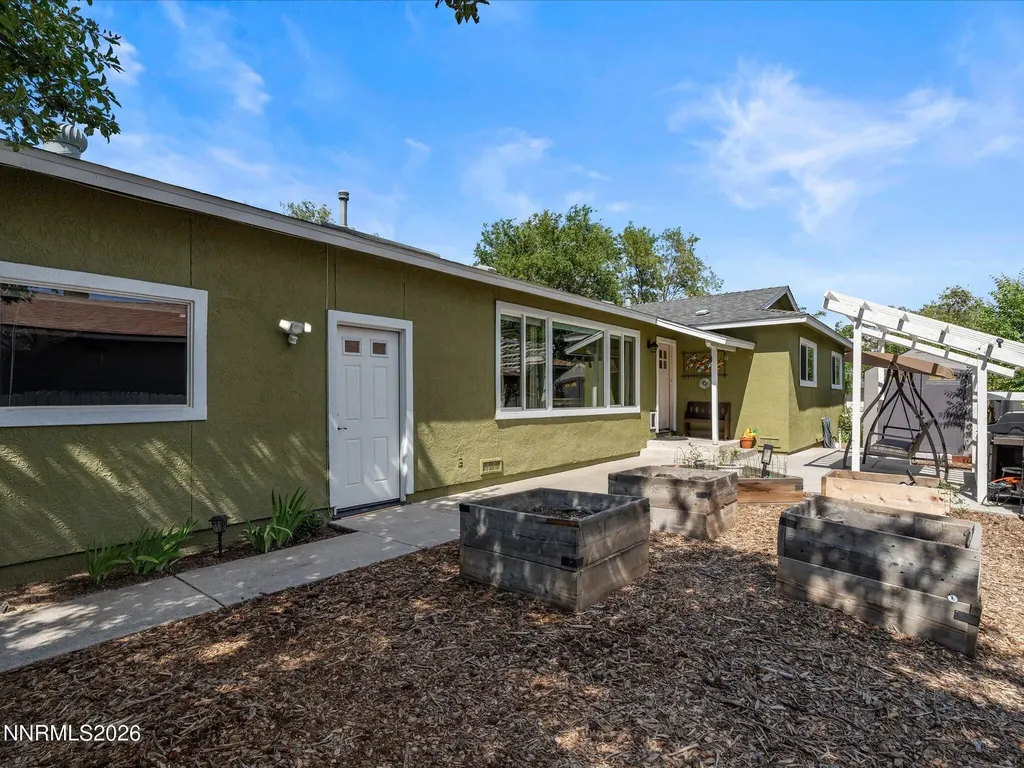 2910 Harding Reno NV 89503
