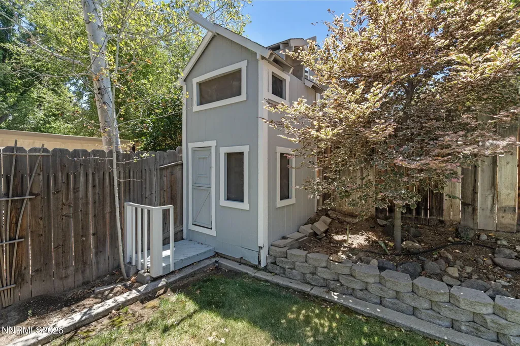 6059 Torrington Reno NV 89511
