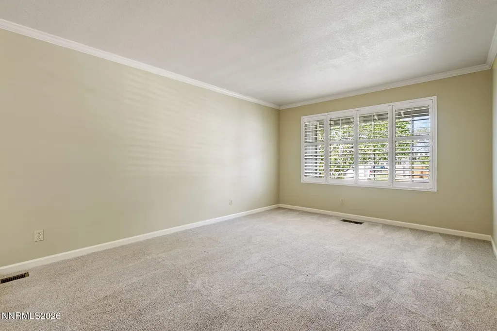6059 Torrington Reno NV 89511