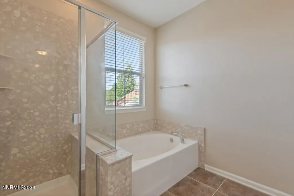 1052 Crown View Reno NV 89523