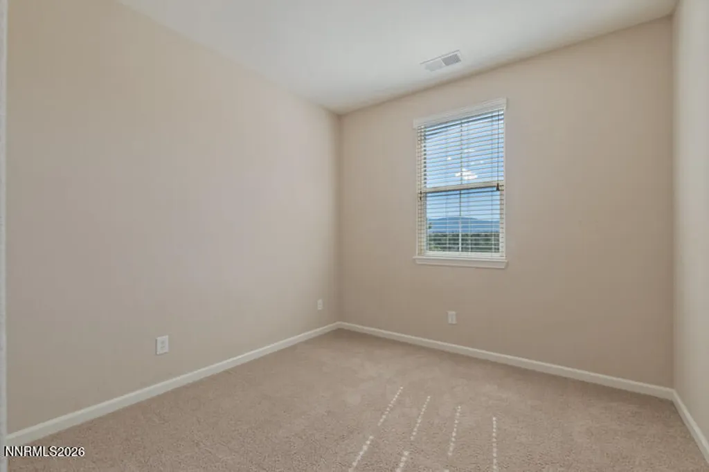 1052 Crown View Reno NV 89523