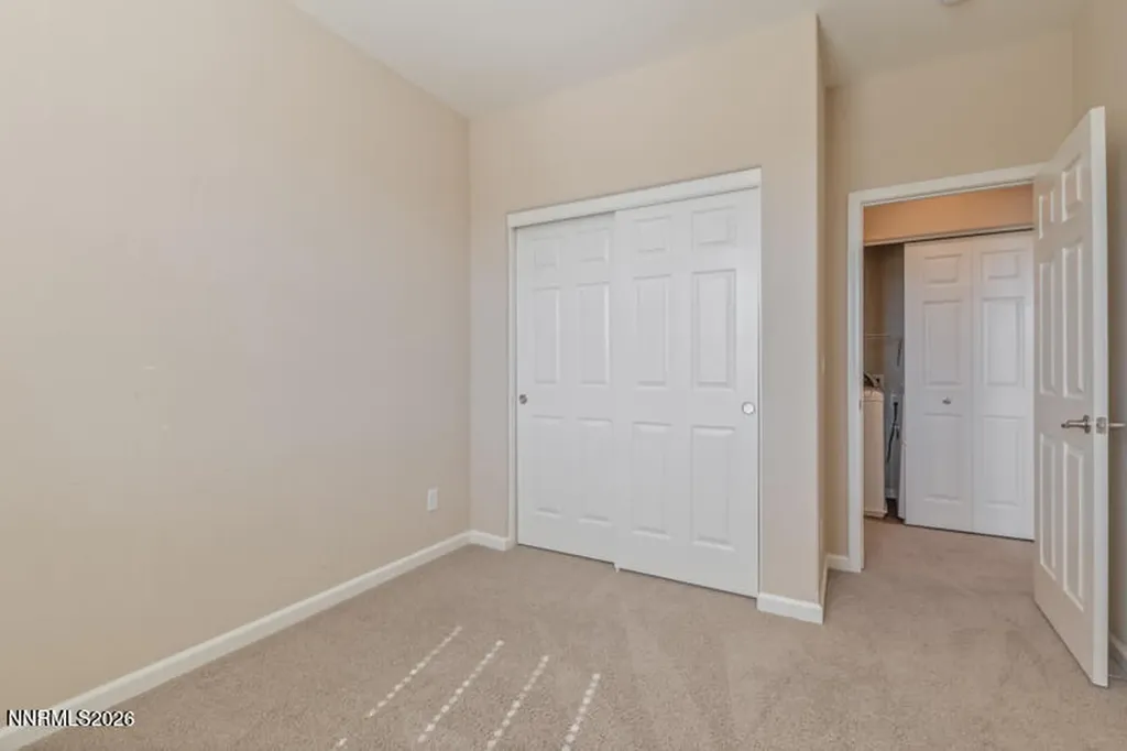 1052 Crown View Reno NV 89523