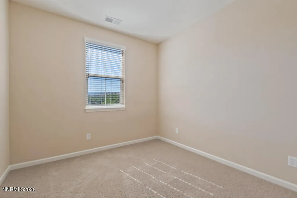 1052 Crown View Reno NV 89523