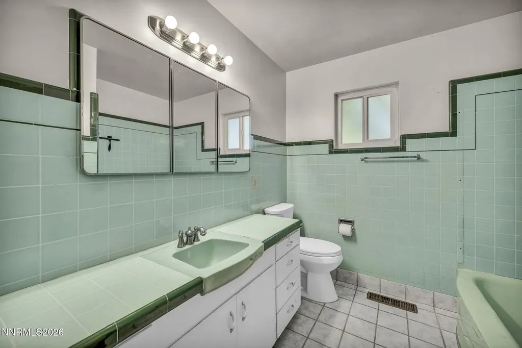 1395 Davidson Reno NV 89509