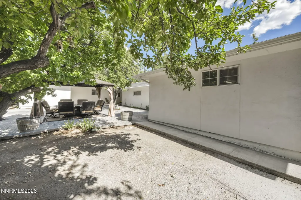 1395 Davidson Reno NV 89509