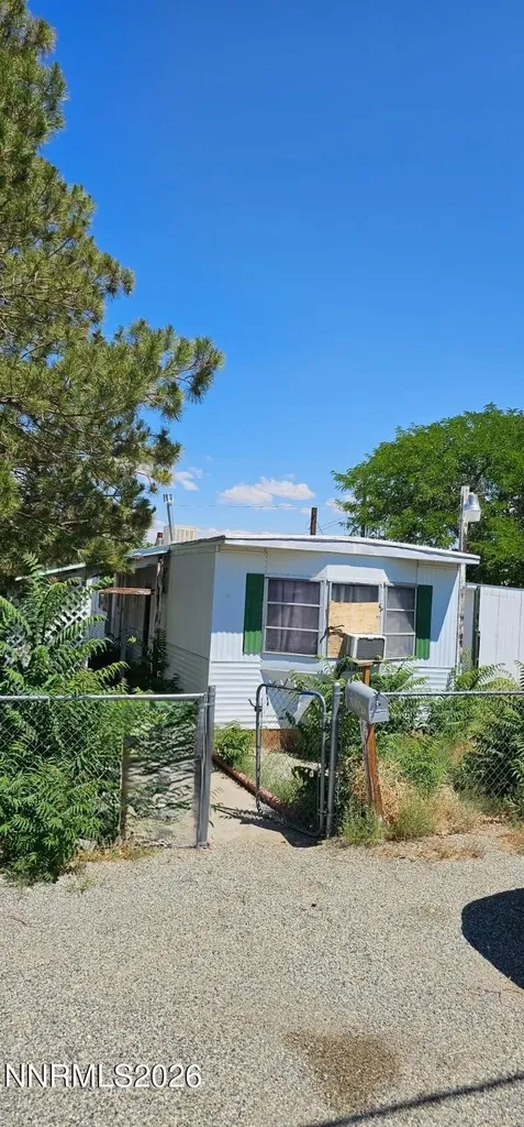 421 1st Yerington NV 89447