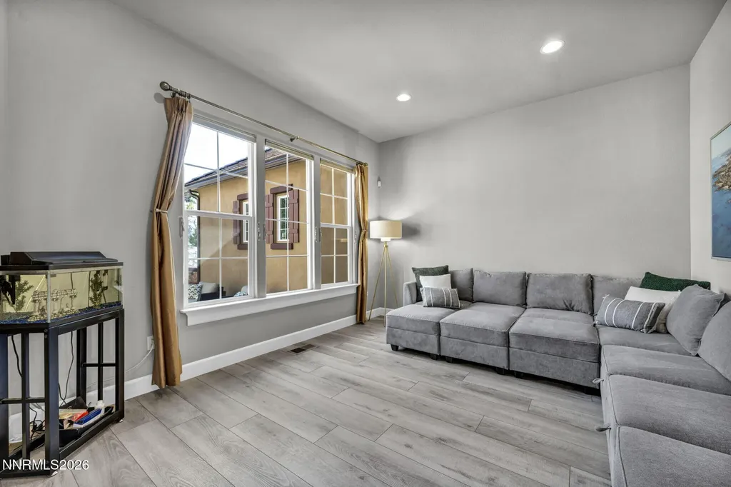 8580 Gypsy Hill Reno NV 89523