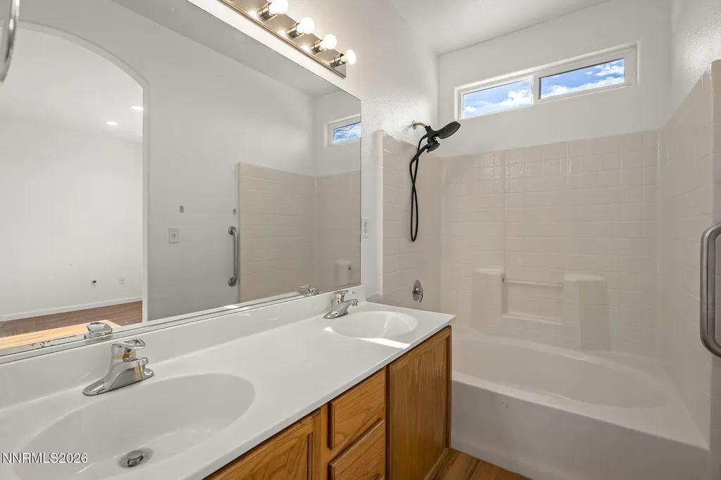 9690 Thornridge Reno NV 89506
