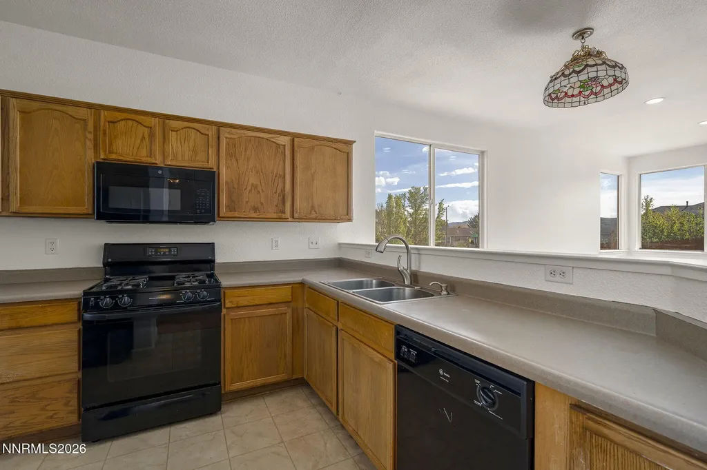 9690 Thornridge Reno NV 89506