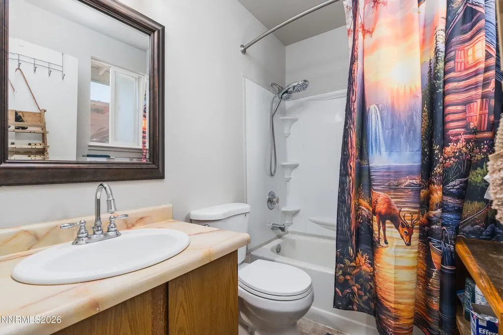 3950 Peregrine Reno NV 89508