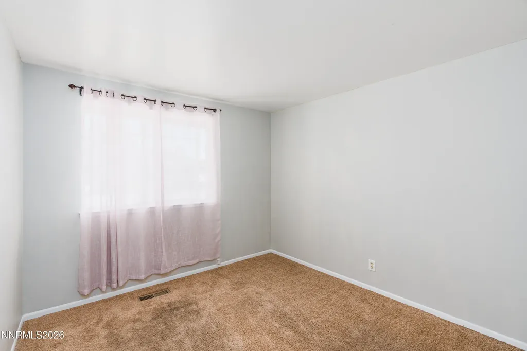 3950 Peregrine Reno NV 89508