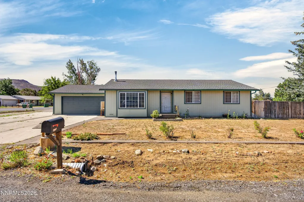 3950 Peregrine Reno NV 89508