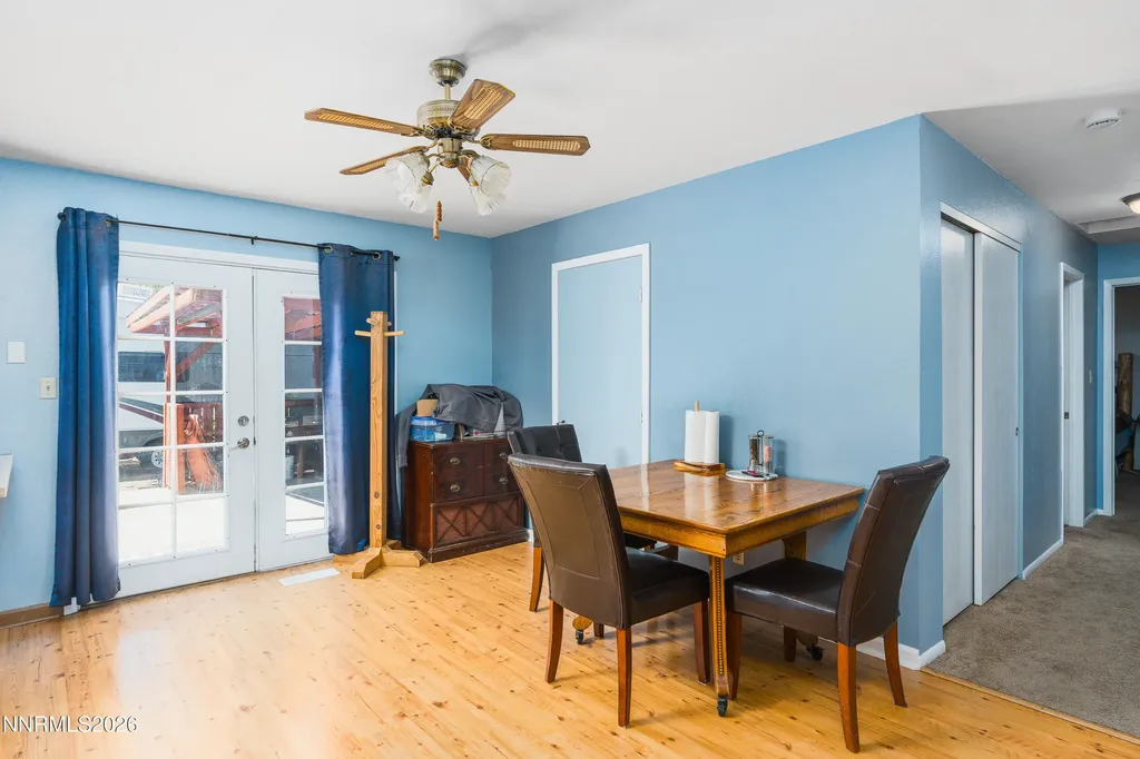 3950 Peregrine Reno NV 89508