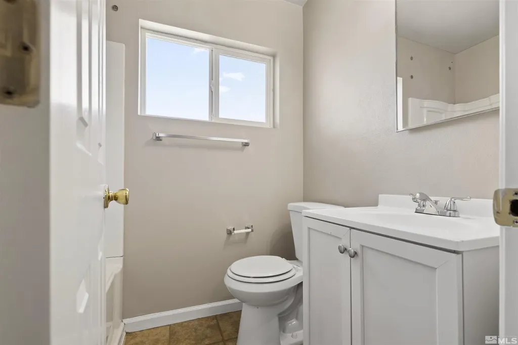 695 Denslowe Reno NV 89502