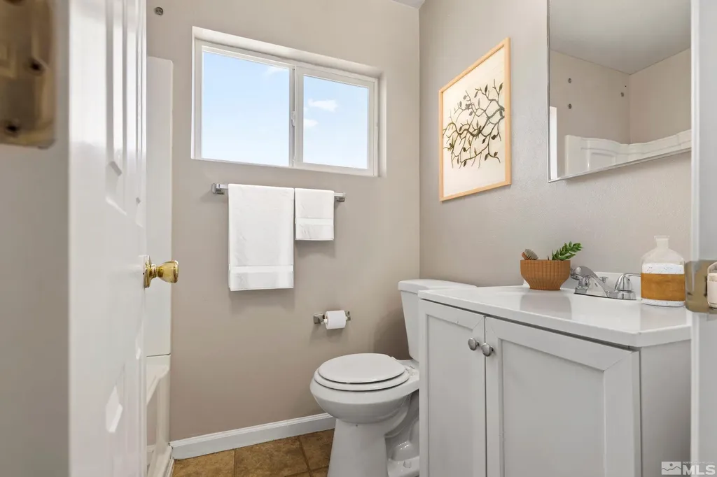 695 Denslowe Reno NV 89502