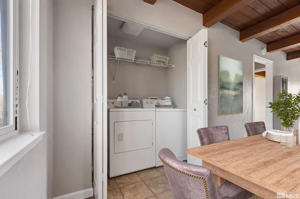 695 Denslowe Reno NV 89502