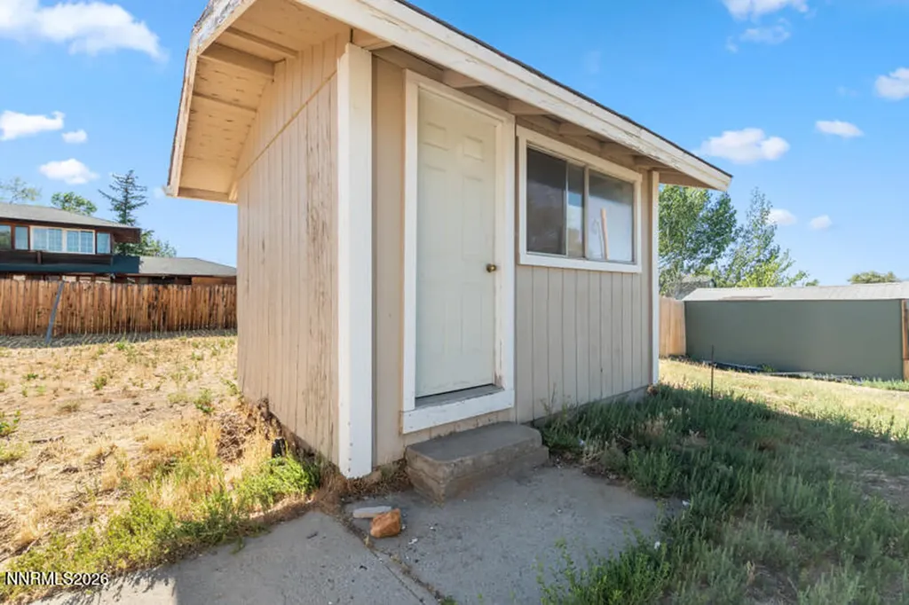 325 Medgar Reno NV 89506