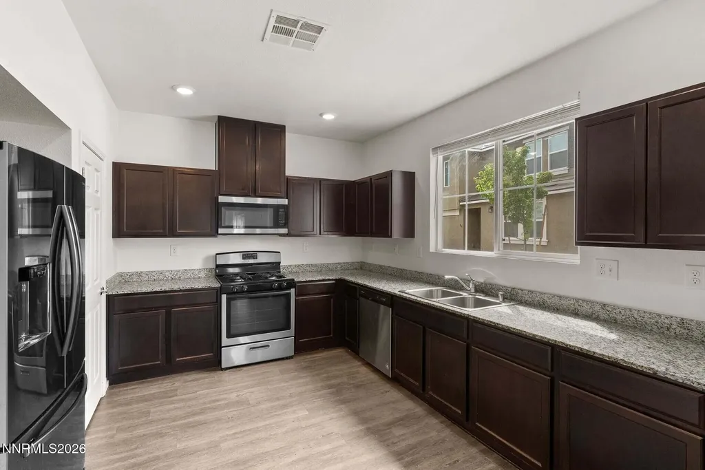 9607 Nautical Mile Reno NV 89506