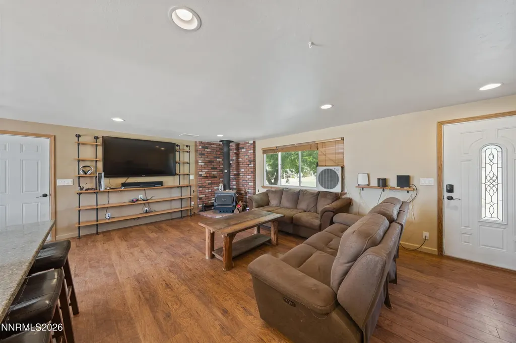 1267 Esther Minden NV 89423