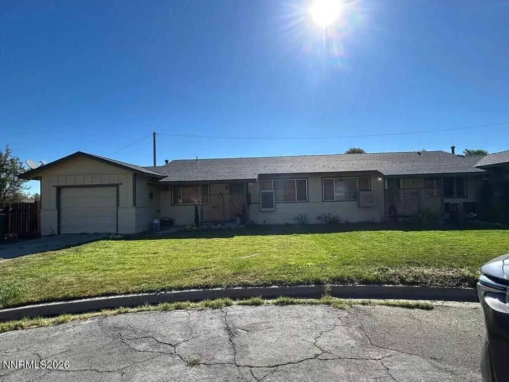 2079 Sheffield Carson City NV 89701