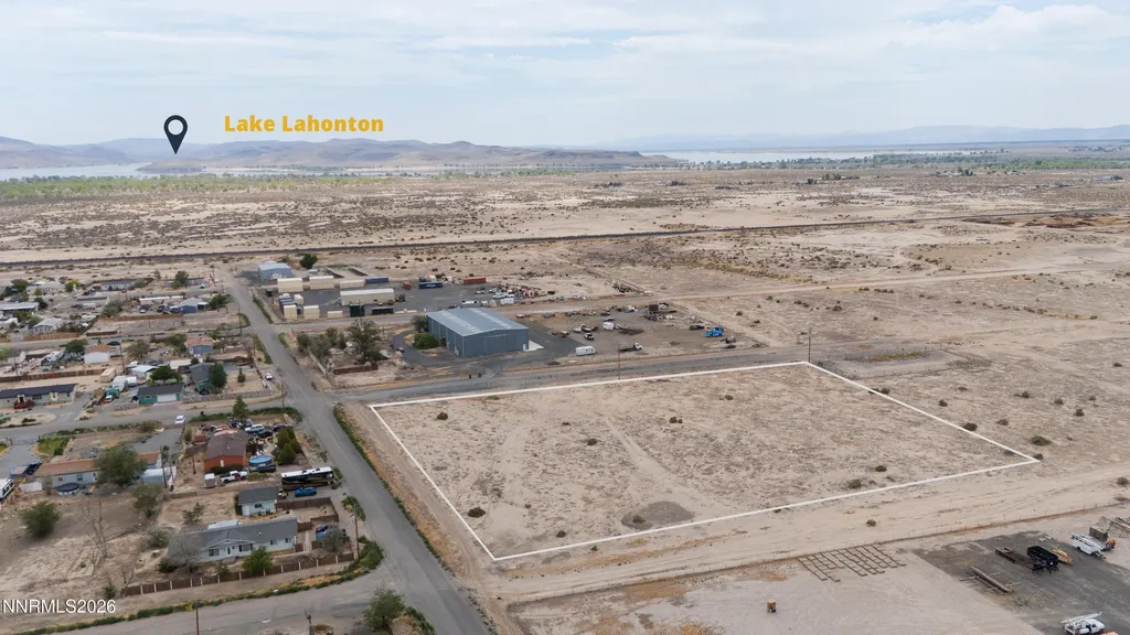 1635 Lake Silver Springs NV 89429