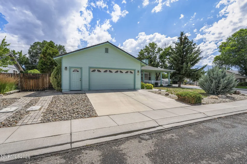 1335 Marion Russell Gardnerville NV 89410