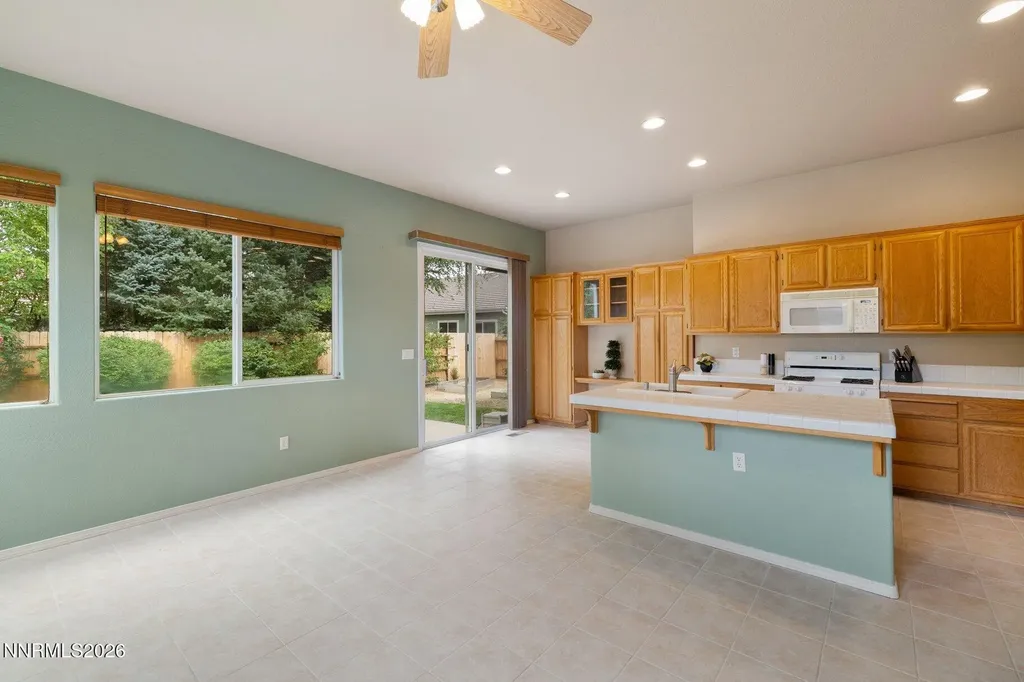 9658 Thunder Mountain Reno NV 89521