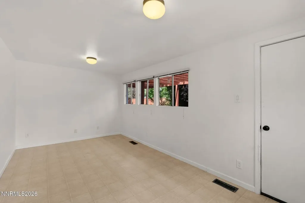 930 Nixon Reno NV 89509