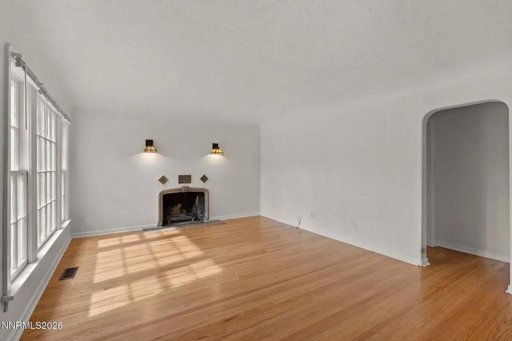 930 Nixon Reno NV 89509